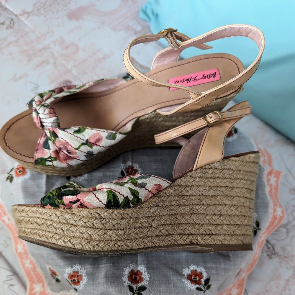 Betsey Johnson Floral Platform Espadrilles Size 10 - Picture 3 of 8